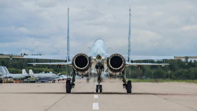 Многоцелевой истребитель поколения 4++ Су-30СМ